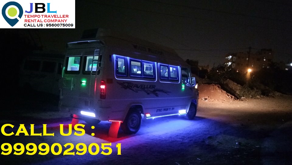  9 Seater Tempo Traveller in Ghaziabad